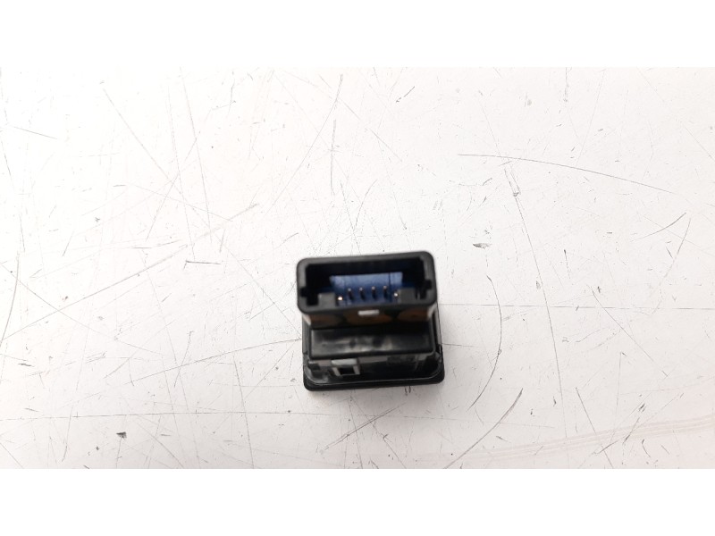 Recambio de interruptor para toyota rav 4 referencia OEM IAM 8497842030 15A977 