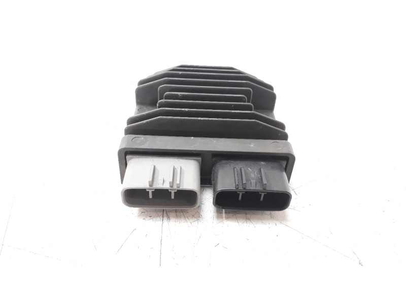 Recambio de modulo electronico para honda cbr 650r referencia OEM IAM 31600MKND51  