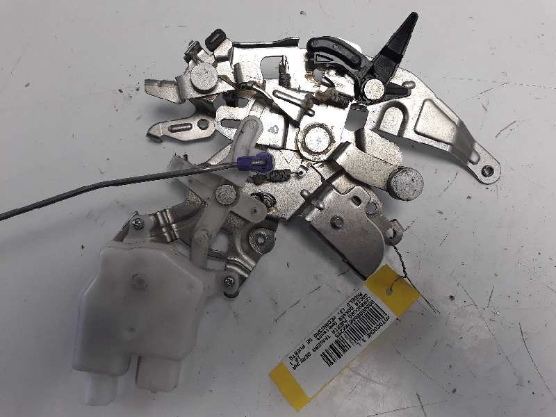 Recambio de cerradura puerta trasera derecha para dacia dokker ambiance referencia OEM IAM   