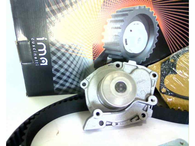 Recambio de kit distribucion para renault laguna ii (bg0) 1.9 dci diesel referencia OEM IAM KIT61272465 KD06127 KTB465