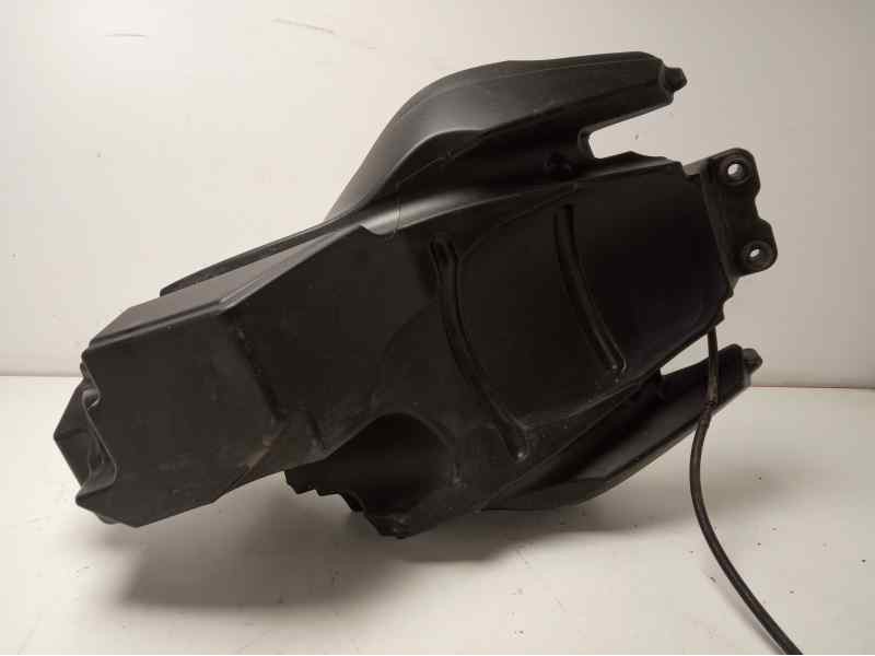 Recambio de deposito combustible para bmw f 800 r 800 r referencia OEM IAM 16118529408  