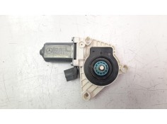 MOTOR ELEVALUNAS TRASERO DERECHO A1698204642 A1698204642 