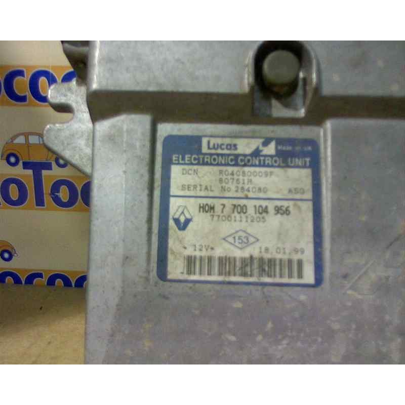 Recambio de centralita motor uce para renault clio ii fase i (b/cbo) 1.9 diesel referencia OEM IAM 7700104956 7700104956 7700111