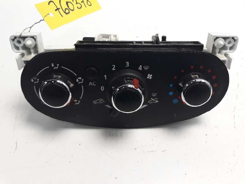 Recambio de mando calefaccion / aire acondicionado para dacia dokker ambiance referencia OEM IAM 5P3743000 260116605 