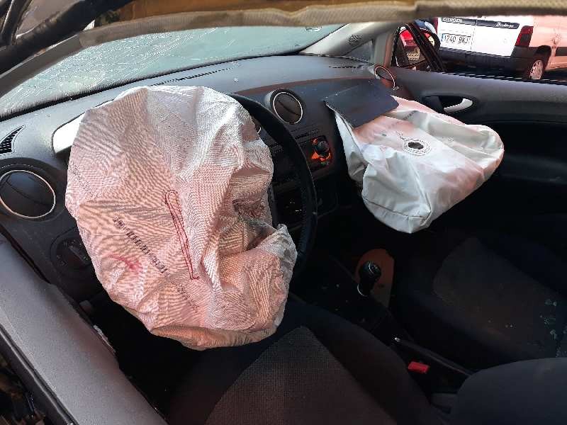 seat ibiza (6j5) del año 2009