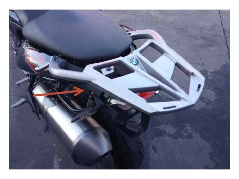 Recambio de colin trasero para bmw f 800 r 800 r referencia OEM IAM 46627680255  