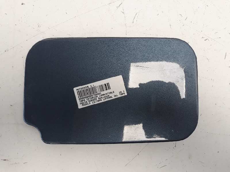 Recambio de tapa exterior combustible para dacia dokker ambiance referencia OEM IAM 78833058R  