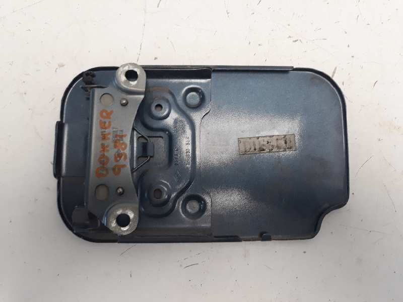 Recambio de tapa exterior combustible para dacia dokker ambiance referencia OEM IAM 78833058R  