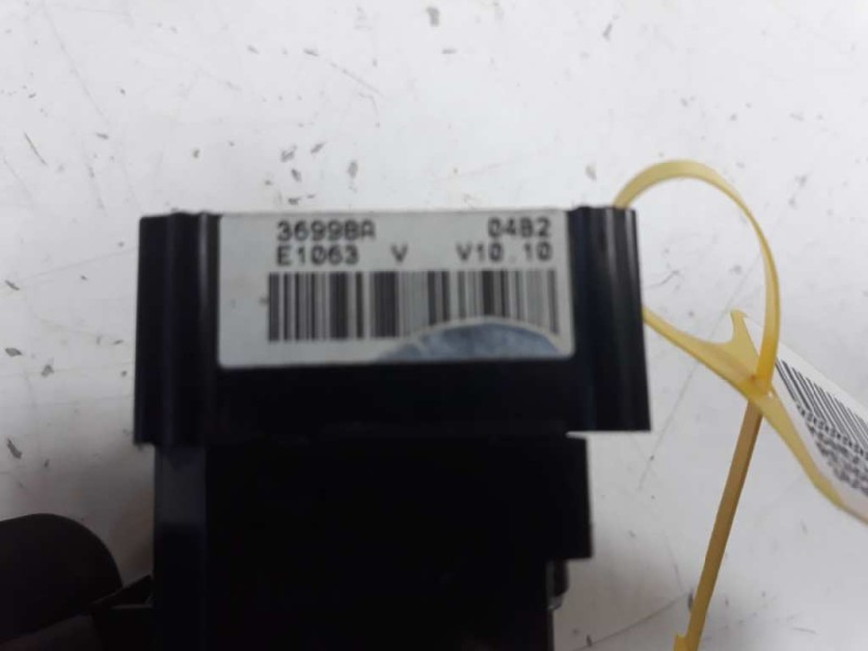 Recambio de mando intermitentes para renault scenic (ja..) 1.9 dti diesel referencia OEM IAM 36998A  