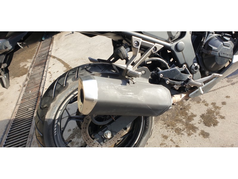 Recambio de silenciador trasero para kawasaki z 300 referencia OEM IAM 180911304  