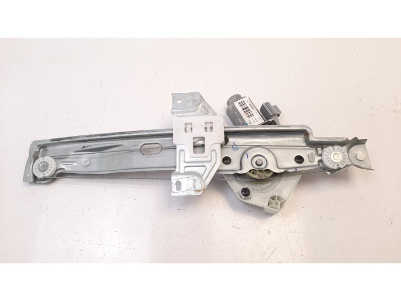 Recambio de elevalunas trasero izquierdo para ford ka+ 1.2 ti-vct cat (3 cil.) referencia OEM IAM E3B5A27001  