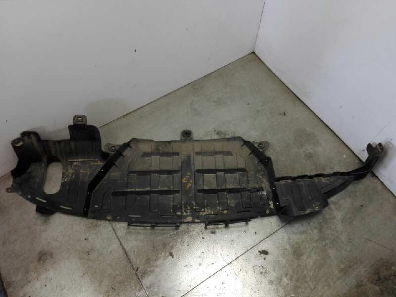 Recambio de cubrecarter para kia cee´d drive referencia OEM IAM   