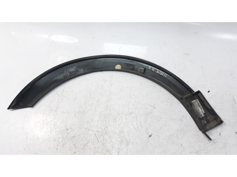 Recambio de moldura para volkswagen polo (6c1) crosspolo referencia OEM IAM 6R0853718  
