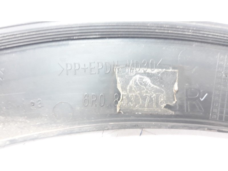 Recambio de moldura para volkswagen polo (6c1) crosspolo referencia OEM IAM 6R0853718  