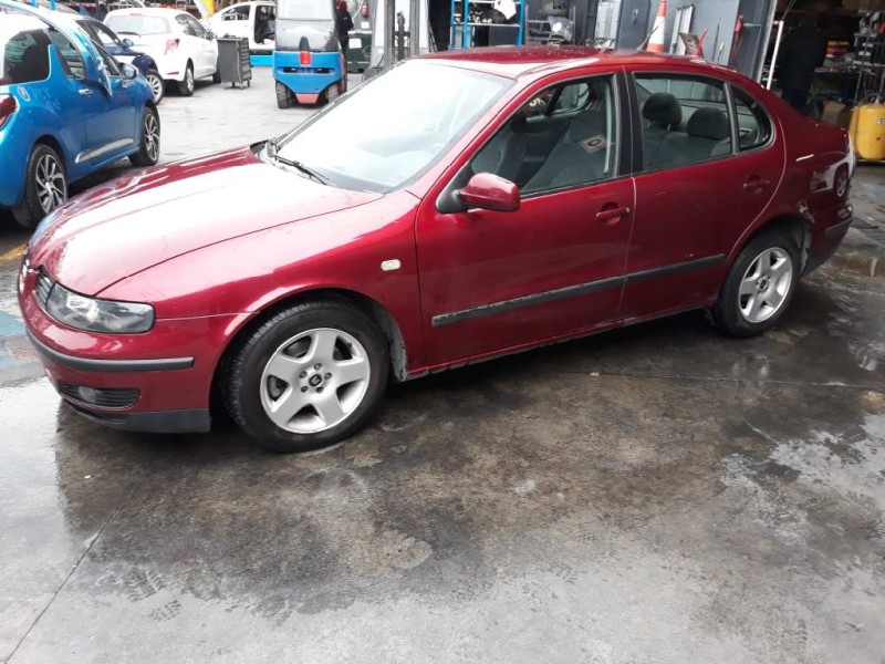 seat toledo (1m2) del año 2000