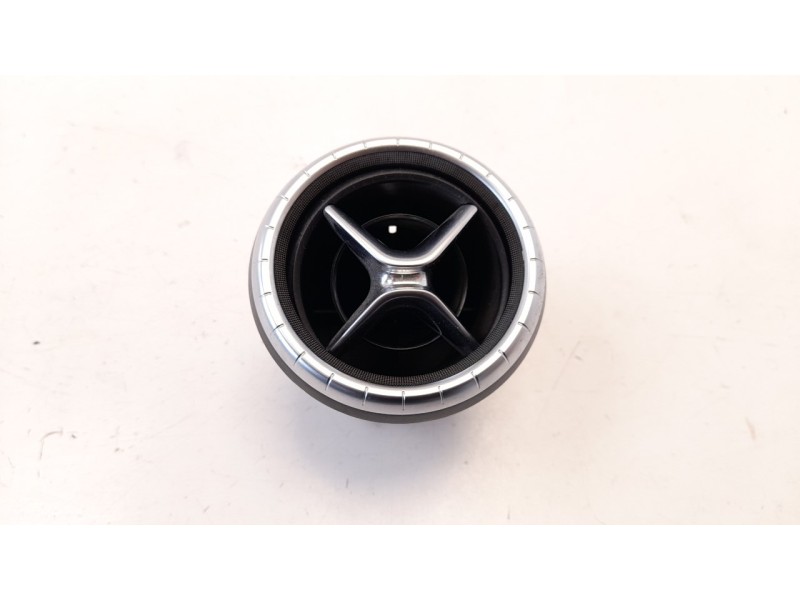 Recambio de rejilla aireadora para mercedes-benz clase cla (w117) shooting brake cla 200 d (117.908) referencia OEM IAM A1178300