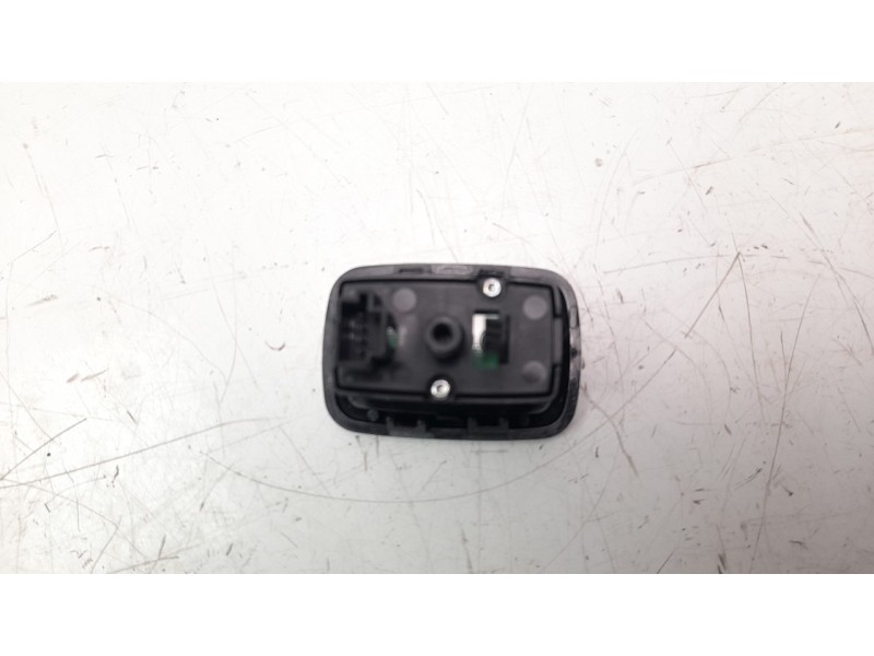 Recambio de mando elevalunas trasero izquierdo para mercedes-benz clase a (w169) 1.5 cat referencia OEM IAM A2518200510 IAF14006
