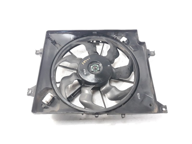 Recambio de electroventilador para kia cee´d 1.4 crdi cat referencia OEM IAM 25304A6810  