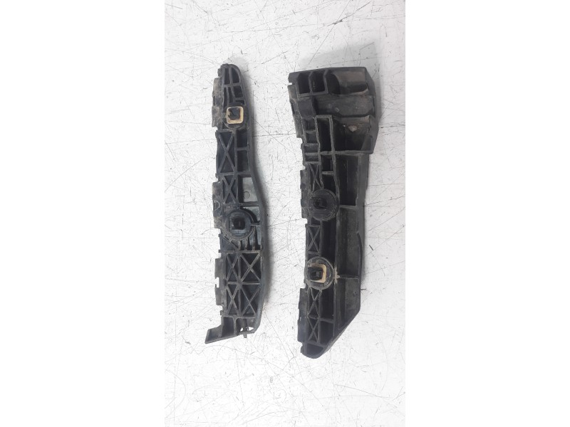 Recambio de moldura para toyota rav 4 (a3) 2.2 d-4d cat referencia OEM IAM 5256242031  