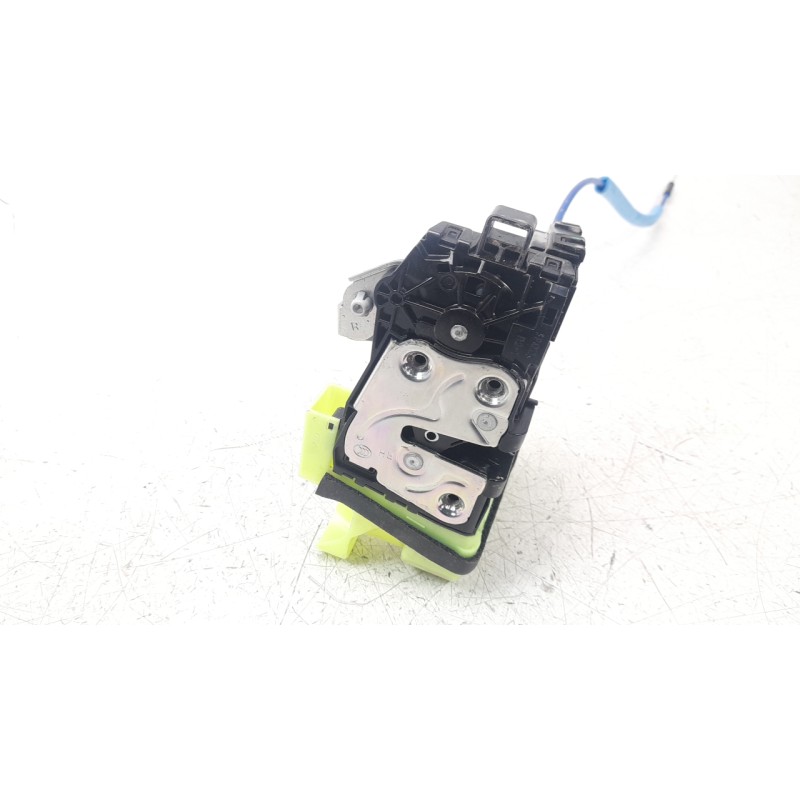 Recambio de cerradura puerta delantera derecha para kia sportage (nq5) drive referencia OEM IAM 81320R2000  