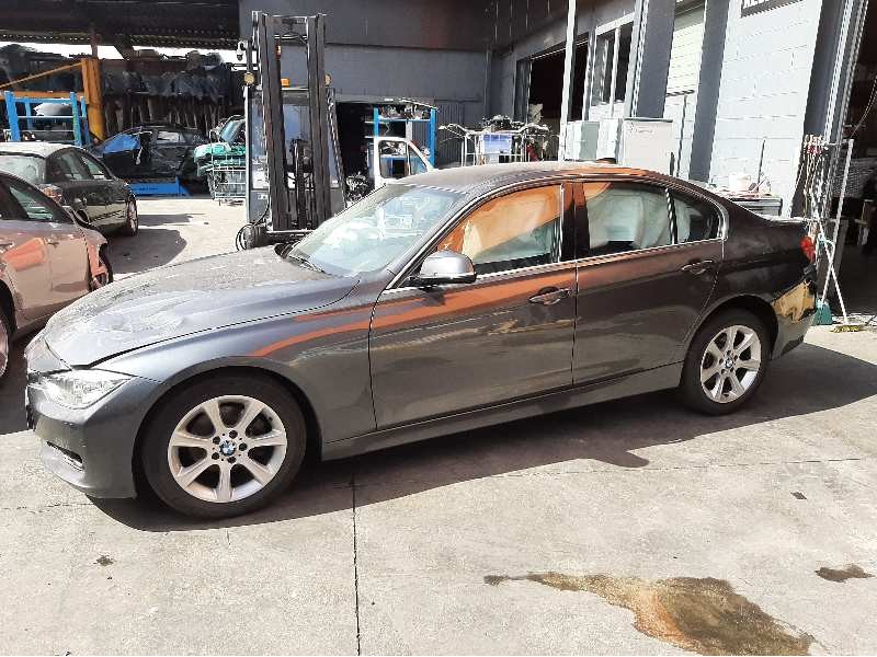 bmw serie 3 lim. (f30) del año 2013