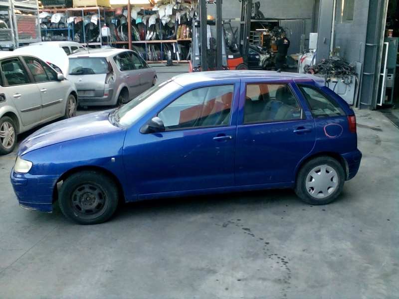 seat ibiza (6k1) del año 2001