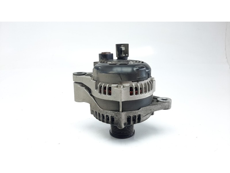 Recambio de alternador para alfa romeo giulia (952) 2.2 jtdm cat referencia OEM IAM 51929089 ALF860404 