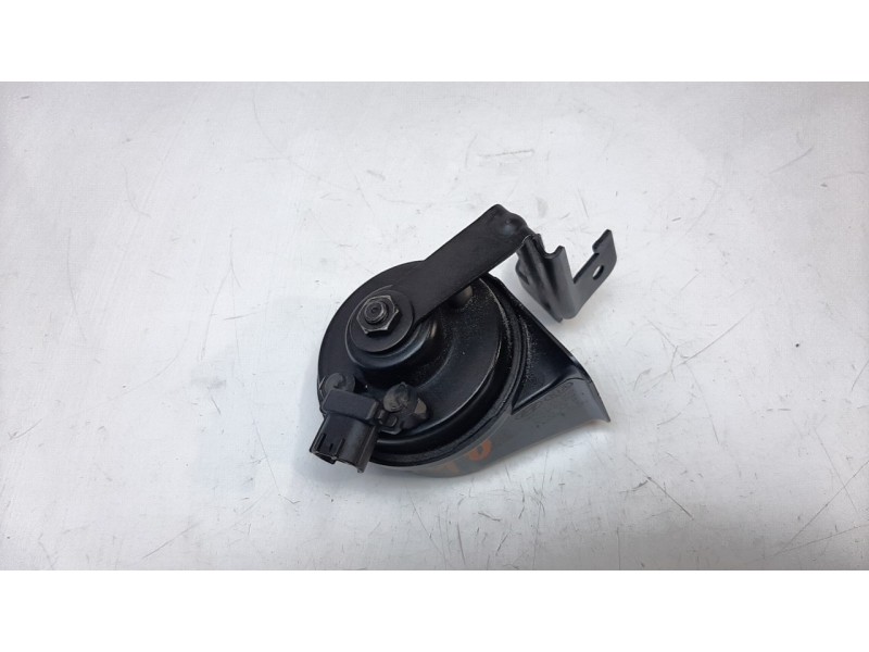 Recambio de claxon para hyundai tucson classic blue referencia OEM IAM 96611D3000  