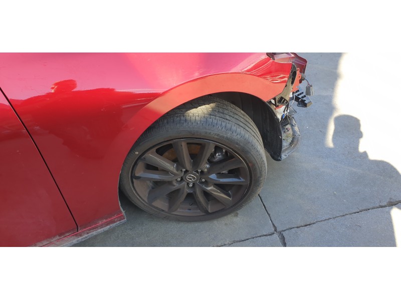 Recambio de brazo suspension inferior delantero derecho para mazda 3 berlina (bp) referencia OEM IAM BDNF34300C  