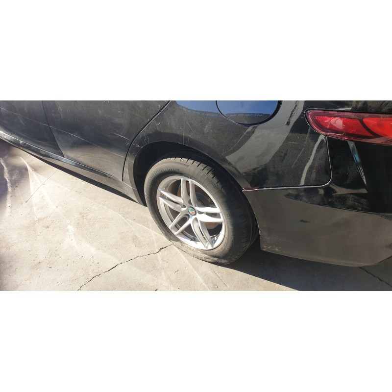 Recambio de amortiguador trasero izquierdo para alfa romeo giulia (952) 2.2 jtdm cat referencia OEM IAM 50559663  