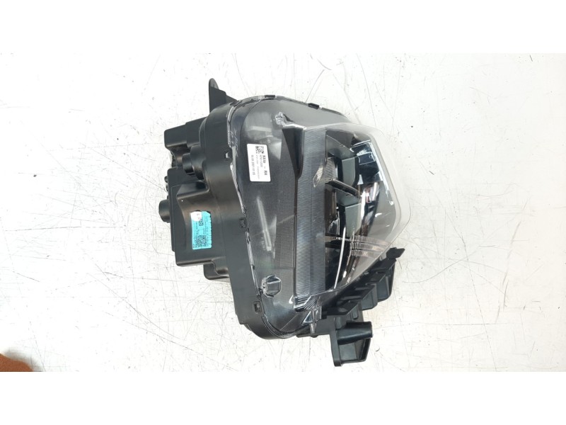 Recambio de faro derecho para hyundai tucson referencia OEM IAM 92102N7100  