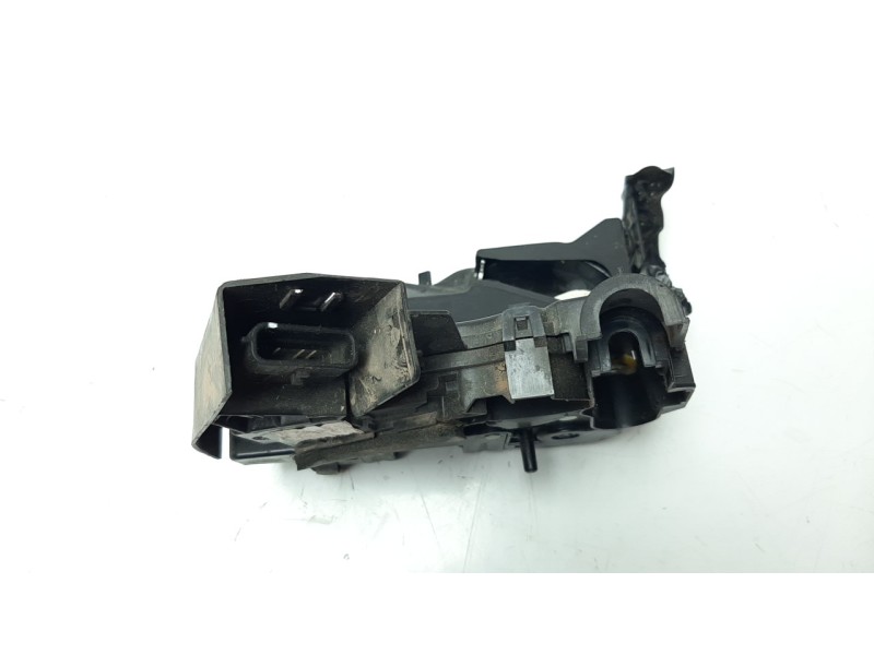 Recambio de cerradura puerta trasera izquierda para renault scenic iv grand edition one referencia OEM IAM 825038488R  