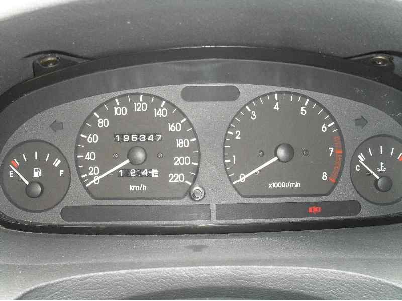 daewoo nubira berlina del año 1998