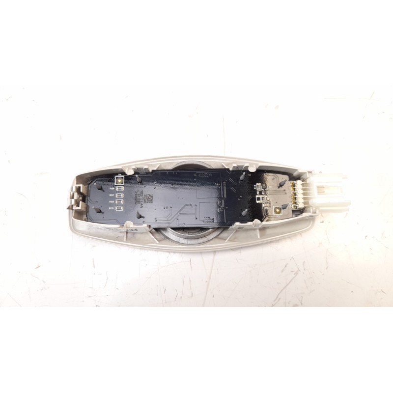 Recambio de luz interior para ford kuga (cbs) 2.0 tdci cat referencia OEM IAM CJ5A13K767GG3AM1 CJ5A13K767BH3AM1 2020709