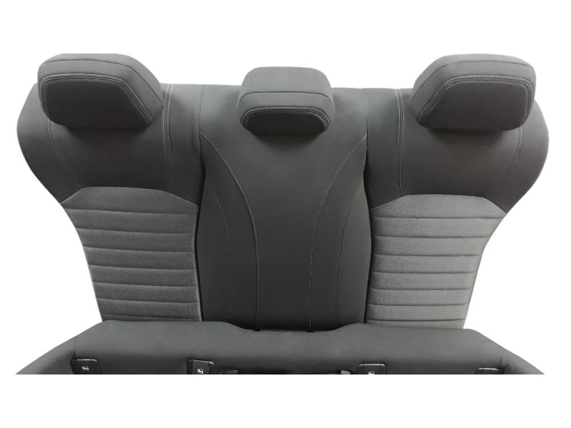 Recambio de asientos traseros para alfa romeo giulia (952) 2.2 jtdm cat referencia OEM IAM 15561223360  