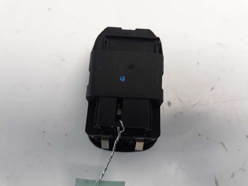 Recambio de mando elevalunas delantero izquierdo para peugeot 206 berlina e-music referencia OEM IAM 6554WQ IAF510007HQ 