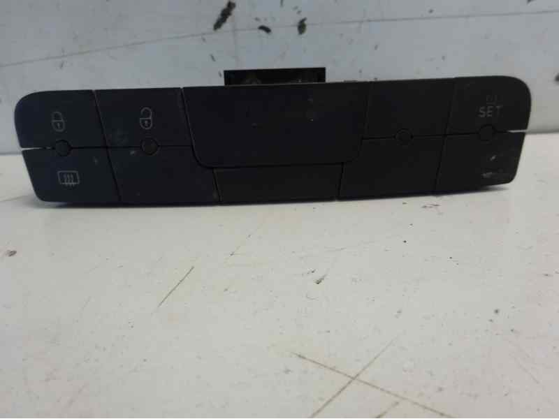 Recambio de mando multifuncion para seat ibiza (6j5) reference i-tech 30 aniversario referencia OEM IAM 6J092137AQ  