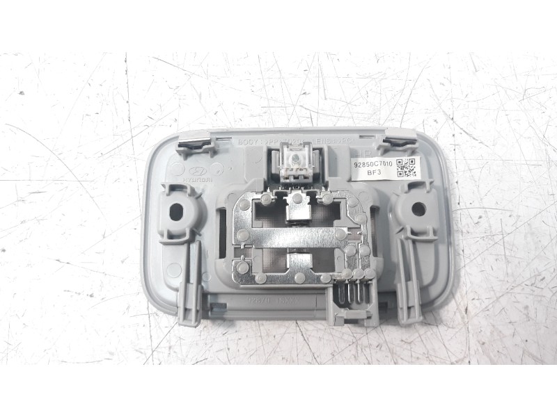 Recambio de luz interior para kia rio (yb) 1.2 cat referencia OEM IAM 92850C7010  