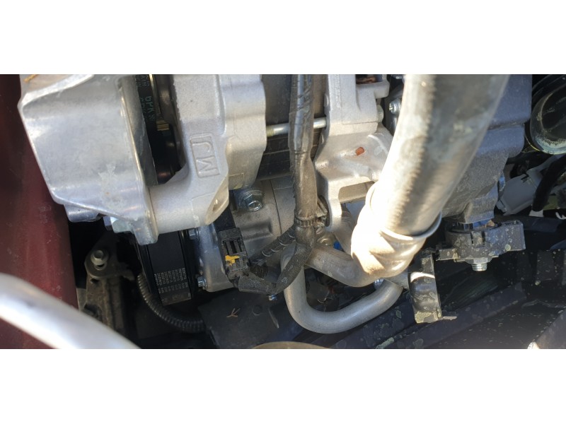 Recambio de compresor aire acondicionado para mazda 3 berlina (bp) referencia OEM IAM BDGF61450 320241 