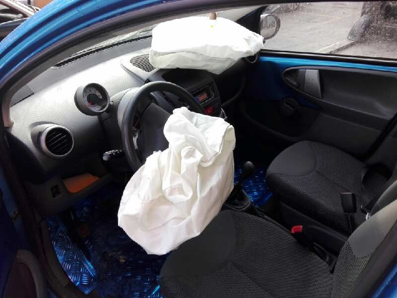 peugeot 107 del año 2008