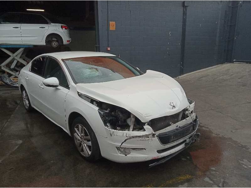 peugeot 508 del año 2012