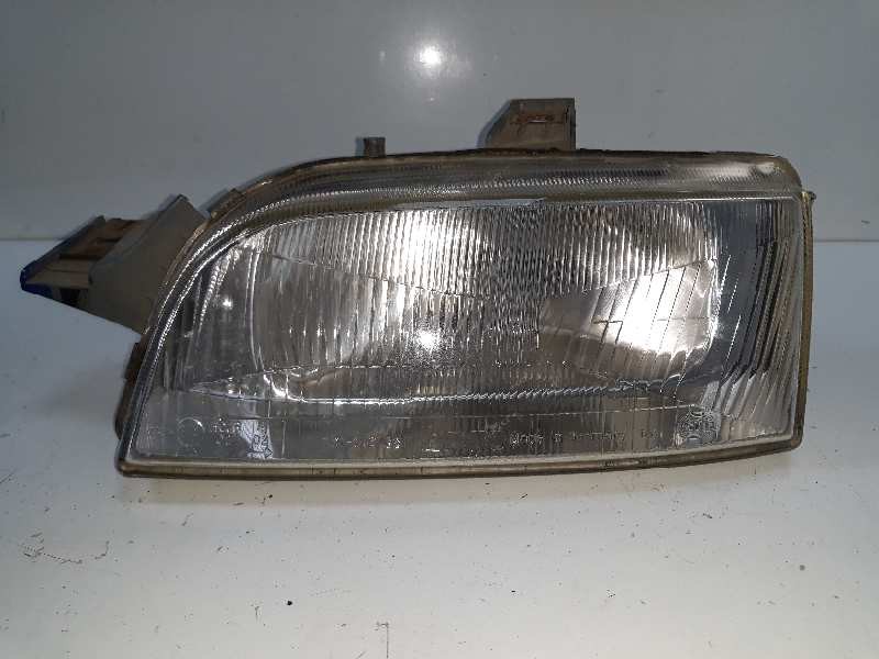 Recambio de faro izquierdo para fiat punto berl. (176) 1.1 referencia OEM IAM 46402650 10109322102 FT1324604