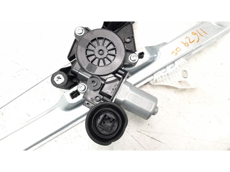 Recambio de elevalunas delantero izquierdo para mazda 3 berlina (bp) referencia OEM IAM BCJH59590A  