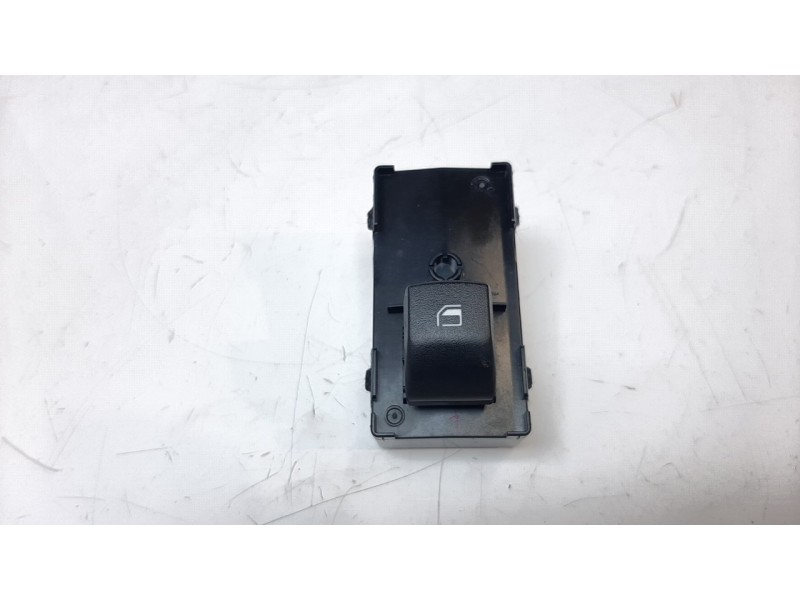 Recambio de mando elevalunas trasero derecho para kia sportage (nq5) drive referencia OEM IAM 93581R2000  