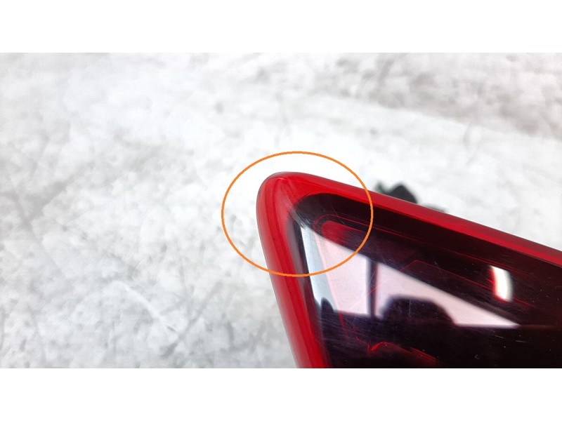 Recambio de piloto trasero derecho interior para mazda 3 sedán (bp) evolution referencia OEM IAM BGKM513F0  