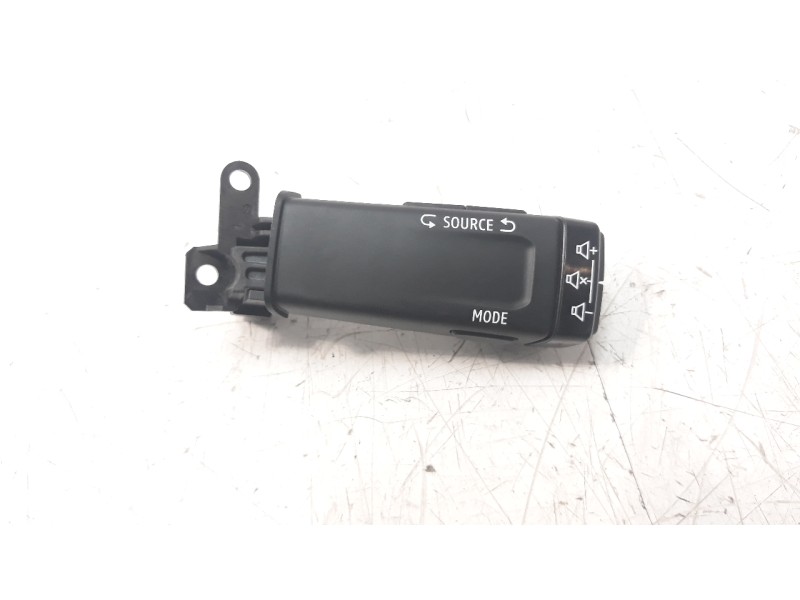 Recambio de mando multifuncion para renault clio v 1.5 blue dci diesel fap referencia OEM IAM 255520099R  