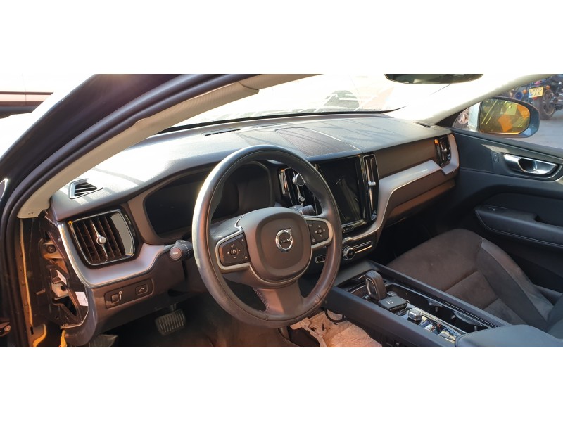 volvo xc60 del año 2020