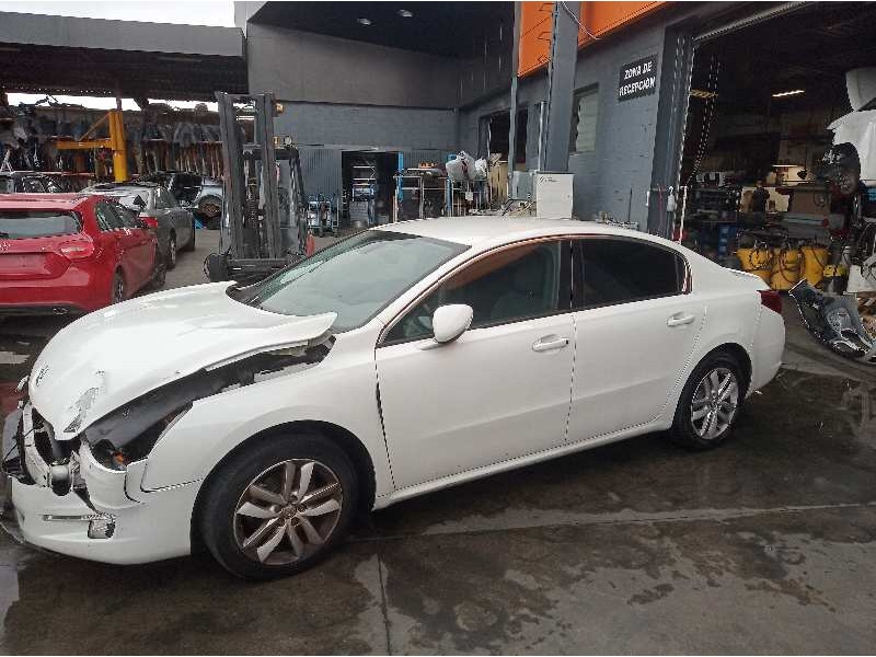 peugeot 508 del año 2012