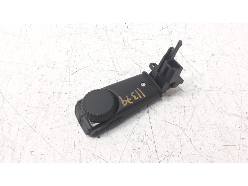 Recambio de mando multifuncion para renault clio v 1.5 blue dci diesel fap referencia OEM IAM 255520099R  