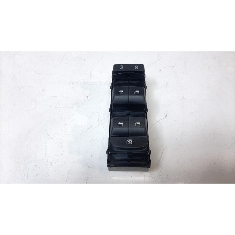Recambio de mando elevalunas delantero izquierdo para kia sportage (nq5) drive referencia OEM IAM 93571R2300  